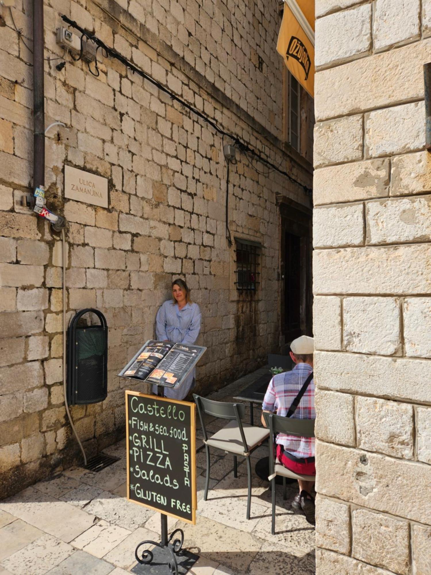 Castello Hostel Dubrovnik Exterior photo