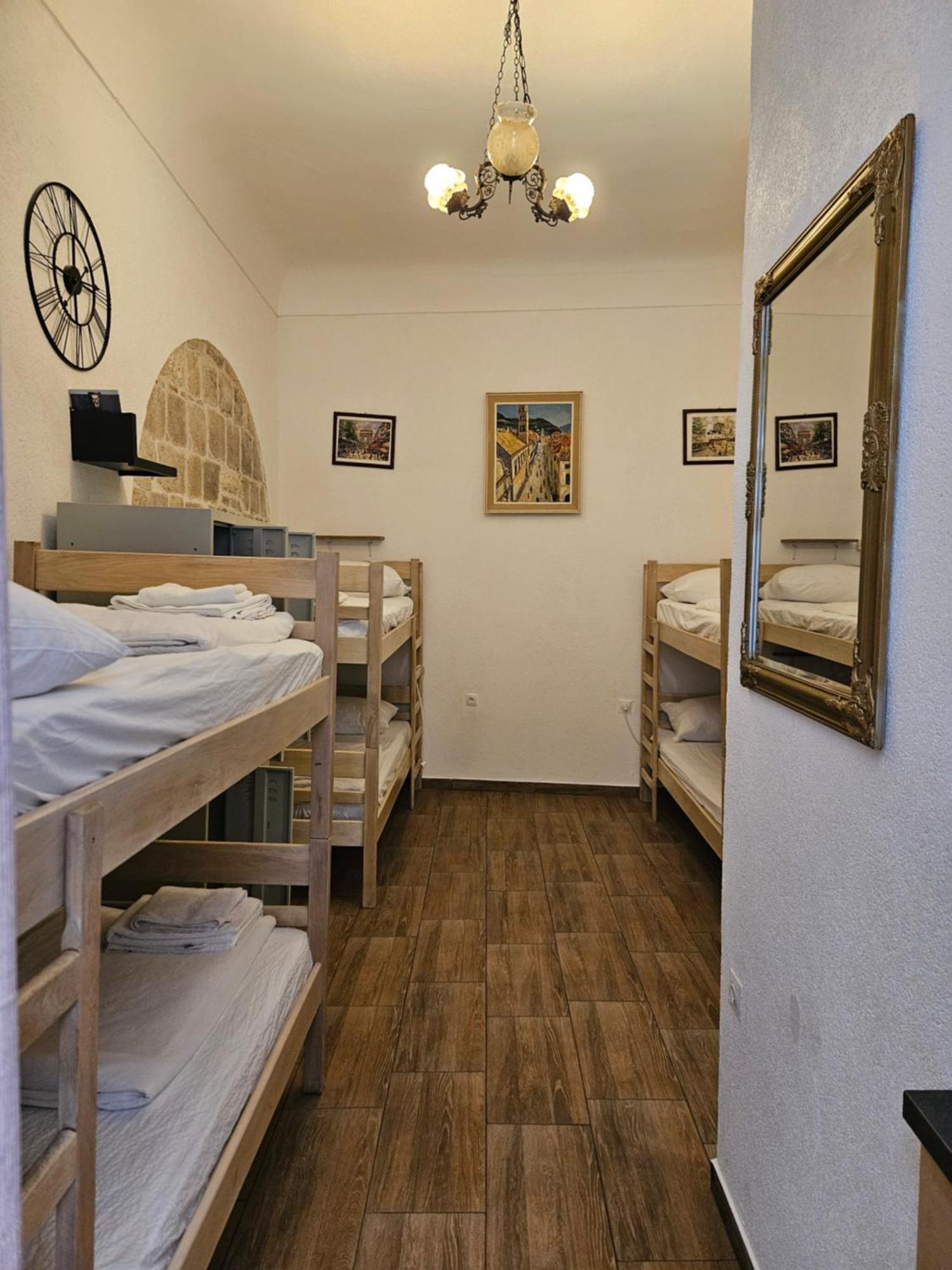 Castello Hostel Dubrovnik Exterior photo